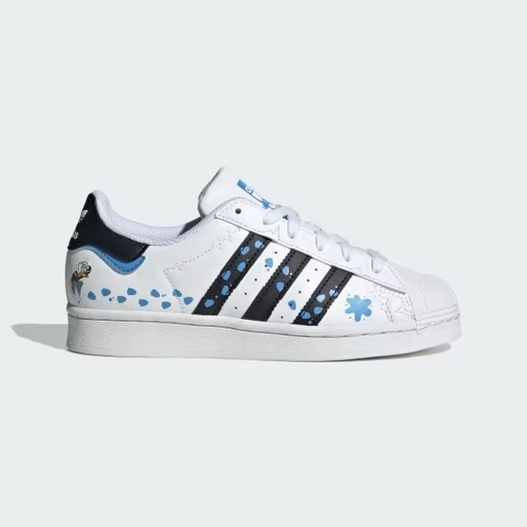 Adidas originals- Disney limited edition new size 4.5 youth - Picture 2 of 9